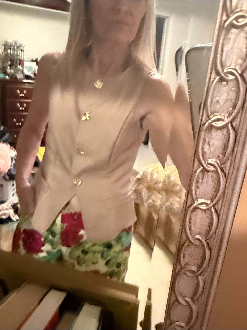 Sleeveless Cream Buttoned Blouse